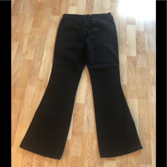 NWOT - Old Navy Mid Rise Black Boot Cut Jeans - Picture 2 of 8